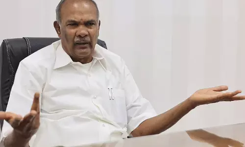 எதிர்க்கட்சி துணைத்தலைவர் விவகாரத்தில் சட்டமன்ற விதிகளின்படி நடவடிக்கை சபாநாயகர் அப்பாவு பேட்டி