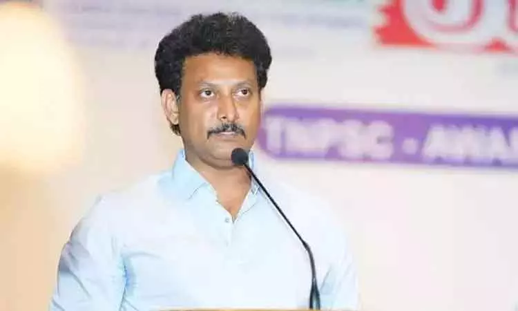 கள்ளக்குறிச்சி : தனியார் பள்ளி மாணவர்களுக்கு சான்றிதழ் வழங்க நடவடிக்கை- அன்பில் மகேஷ் கள்ளக்குறிச்சி : தனியார் பள்ளி மாணவர்களுக்கு சான்றிதழ் வழங்க நடவடிக்கை- அன்பில் மகேஷ்