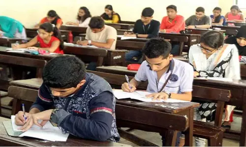 ஜே.இ.இ. மெயின் 2-ம் கட்டத் தேர்வு தள்ளிவைப்பு