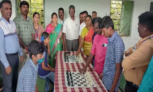 வால்பாறையில் ஒன்றிய அளவிலான செஸ் போட்டியில் 18 மாணவர்கள் வெற்றி