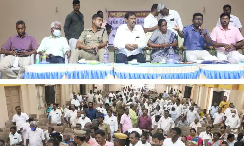 எம்.புதூரில் புதிய பஸ் நிலையம் அமைக்க எதிர்ப்பு: கருத்துக்கேட்பு கூட்டத்தில் காரசார வாக்குவாதம் கடலூரிலேயே அமைக்க அரசியல் கட்சியினர் வலியுறுத்தல் எம்.புதூரில் புதிய பஸ் நிலையம் அமைக்க எதிர்ப்பு: கருத்துக்கேட்பு கூட்டத்தில் காரசார வாக்குவாதம் கடலூரிலேயே அமைக்க அரசியல் கட்சியினர் வலியுறுத்தல்