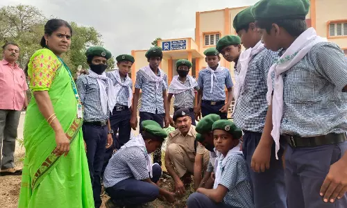 மரக்கன்று நடும் விழா மரக்கன்று நடும் விழா