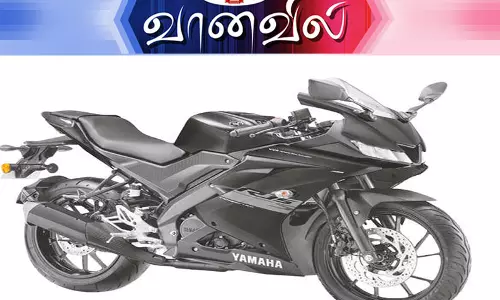 கருப்பு வண்ணத்தில் யமஹா ஆர் 15 வி 3 எஸ் கருப்பு வண்ணத்தில் யமஹா ஆர் 15 வி 3 எஸ்