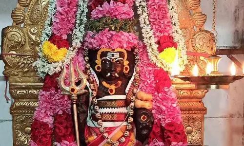 தேய்பிறை அஷ்டமி பைரவர் வழிபாடு தேய்பிறை அஷ்டமி பைரவர் வழிபாடு