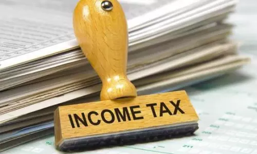 ஆண்டிப்பட்டி கல்குவாரி தொடர்பான  ஆவணங்களை கைப்பற்றி வருமான வரித்துறையினர் விசாரணை