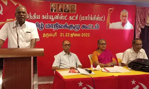 தமிழகத்தின் உரிமையை மத்திய அரசு பாதுகாக்க வேண்டும் தமிழகத்தின் உரிமையை மத்திய அரசு பாதுகாக்க வேண்டும்
