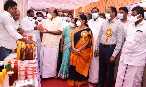 காவிரி உபரிநீரை தர்மபுரி மாவட்ட ஏரிகளில் நிரப்பும் திட்டம் பரிசீலனை