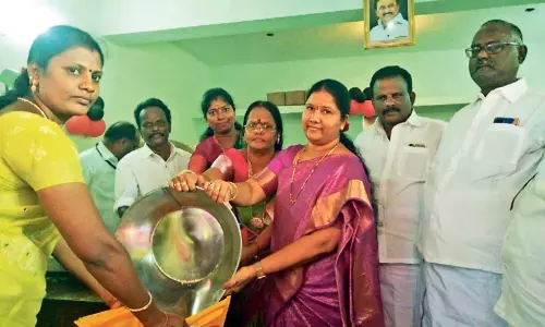 மண்ணிவாக்கம் ஊராட்சியில் புதிய ரேஷன் கடை திறப்பு மண்ணிவாக்கம் ஊராட்சியில் புதிய ரேஷன் கடை திறப்பு