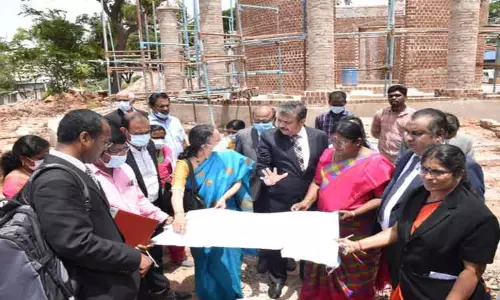 ஐகோர்ட்டு நீதிபதிகள் குழு ஆய்வு