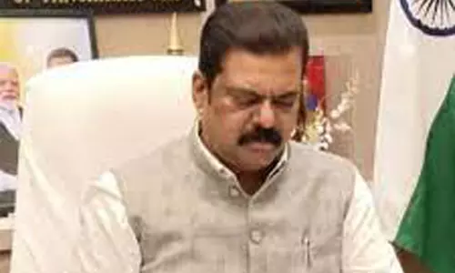 கல்யாண் - முர்பாடு இடையே ரெயில் பாதை அமைக்கும் பணி செப்டம்பரில் தொடங்கும்- மத்திய மந்திரி கபில் பாட்டீல் தகவல் கல்யாண் - முர்பாடு இடையே ரெயில் பாதை அமைக்கும் பணி செப்டம்பரில் தொடங்கும்- மத்திய மந்திரி கபில் பாட்டீல் தகவல்