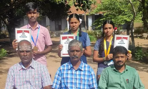 மாவட்ட அளவிலான செஸ் போட்டிக்கு பெதப்பம்பட்டி அரசு மேல்நிலைப்பள்ளி மாணவர்கள் தகுதி மாவட்ட அளவிலான செஸ் போட்டிக்கு பெதப்பம்பட்டி அரசு மேல்நிலைப்பள்ளி மாணவர்கள் தகுதி