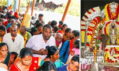 ரத்தினகிரி கோவிலில் பக்தர்கள் கூட்டம்