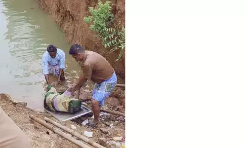 பாதாள சாக்கடைக்காக தோண்டப்பட்ட குழிக்குள் விழுந்து மூதாட்டி பலி