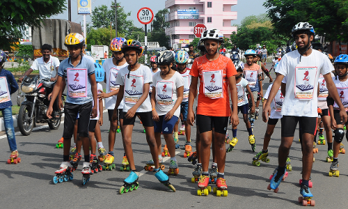 44-வது செஸ் ஒலிம்பியாட் போட்டி:  ரோலர் ஸ்கேட்டிங் மூலம் வீரர்கள் விழிப்புணர்வு