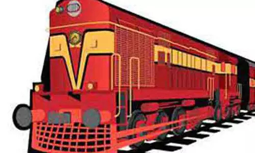 15 வினாடி தாமதத்துக்கு என்ஜின் ஆய்வாளர் சஸ்பெண்டு 15 வினாடி தாமதத்துக்கு என்ஜின் ஆய்வாளர் சஸ்பெண்டு