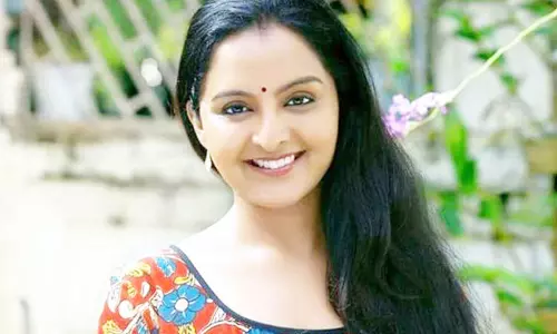 பிருதிவிராஜ் படத்தில் இருந்து விலகிய நடிகை மஞ்சு வாரியர் பிருதிவிராஜ் படத்தில் இருந்து விலகிய நடிகை மஞ்சு வாரியர்