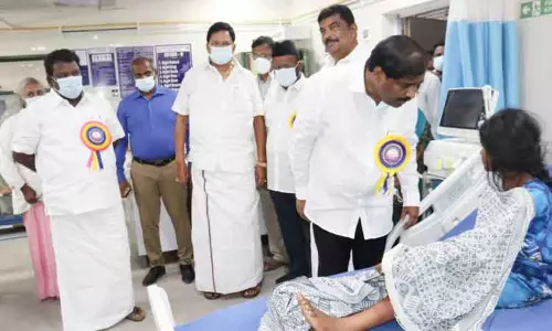 அ.தி.மு.க.ஆட்சியில் மருந்துகள் வாங்கியதில் ரூ.7 ஆயிரம் கோடி வரை ஊழல் அ.தி.மு.க.ஆட்சியில் மருந்துகள் வாங்கியதில் ரூ.7 ஆயிரம் கோடி வரை ஊழல்