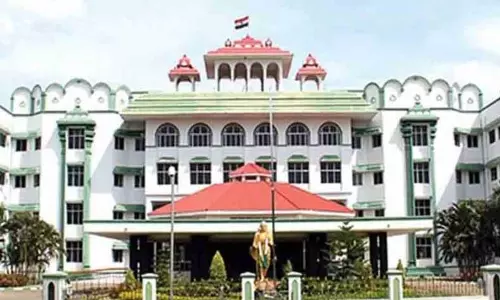 பெண்ணை கொலை செய்தவருக்கு விதித்த ஆயுள் தண்டனை உறுதி - மதுரை ஐகோர்ட்டு உத்தரவு பெண்ணை கொலை செய்தவருக்கு விதித்த ஆயுள் தண்டனை உறுதி - மதுரை ஐகோர்ட்டு உத்தரவு