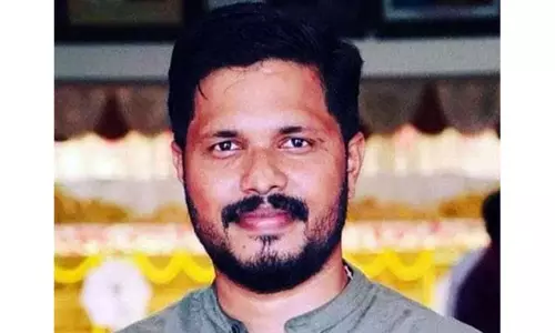 பா.ஜனதா பிரமுகர் படுகொலை; இறுதி ஊர்வலத்தில் வன்முறை