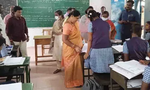 ஆதிதிராவிடர் பள்ளிகள், கல்லூரி விடுதியில் அமைச்சர் ஆய்வு ஆதிதிராவிடர் பள்ளிகள், கல்லூரி விடுதியில் அமைச்சர் ஆய்வு