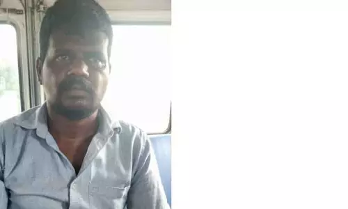 திருச்சி ரெயில் நிலையத்துக்கு வெடிகுண்டு மிரட்டல் விடுத்த புரோட்டா மாஸ்டர் கைது