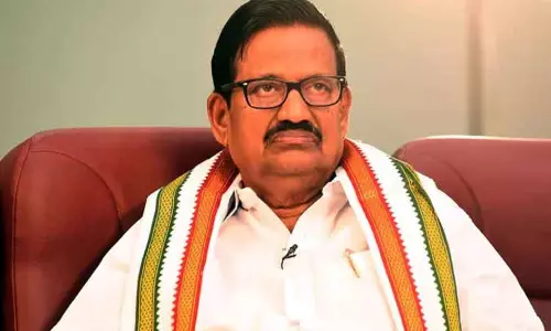 செஸ் போஸ்டர் : பாஜகவினர் என்பதால் காவல்துறை கைது செய்ய அஞ்சுகிறதா? -  கே.எஸ் அழகிரி கேள்வி