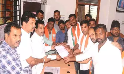 சிக்கமகளூரு பா.ஜனதா நிர்வாகிகள் 9 பேர் ராஜினாமா