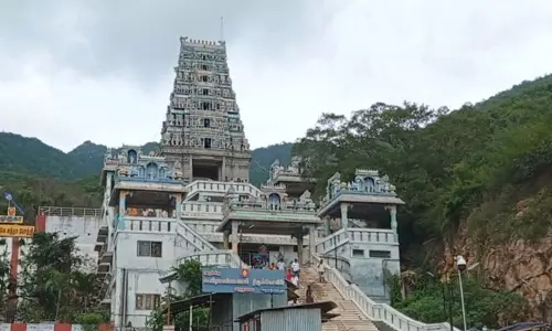 பக்தர்களுக்காக ரூ.6½ கோடியில் லிப்ட் வசதி