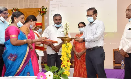 8,386 பேருக்கு இலவச மின் இணைப்பு வழங்கப்பட்டுள்ளது 8,386 பேருக்கு இலவச மின் இணைப்பு வழங்கப்பட்டுள்ளது