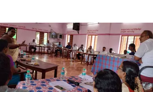 குளச்சலில் முன்னாள் முதல்-அமைச்சர்   கருணாநிதிக்கு சிலை ;நகரசபை கூட்டத்தில் தீர்மானம்