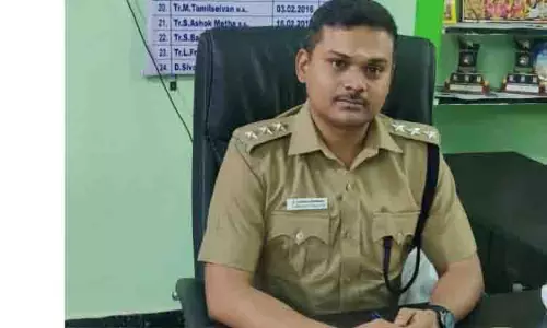 கீரனூர் போலீஸ் துணை சூப்பிரண்டாக செங்கோட்டு வேலவன் பொறுப்பேற்பு கீரனூர் போலீஸ் துணை சூப்பிரண்டாக செங்கோட்டு வேலவன் பொறுப்பேற்பு