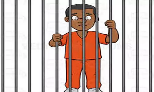 லாரி டிரைவருக்கு 20 ஆண்டுகள் சிறை தண்டனை லாரி டிரைவருக்கு 20 ஆண்டுகள் சிறை தண்டனை
