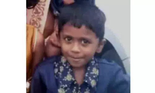 கடப்பா கல் விழுந்ததில் சிறுவன் பலி