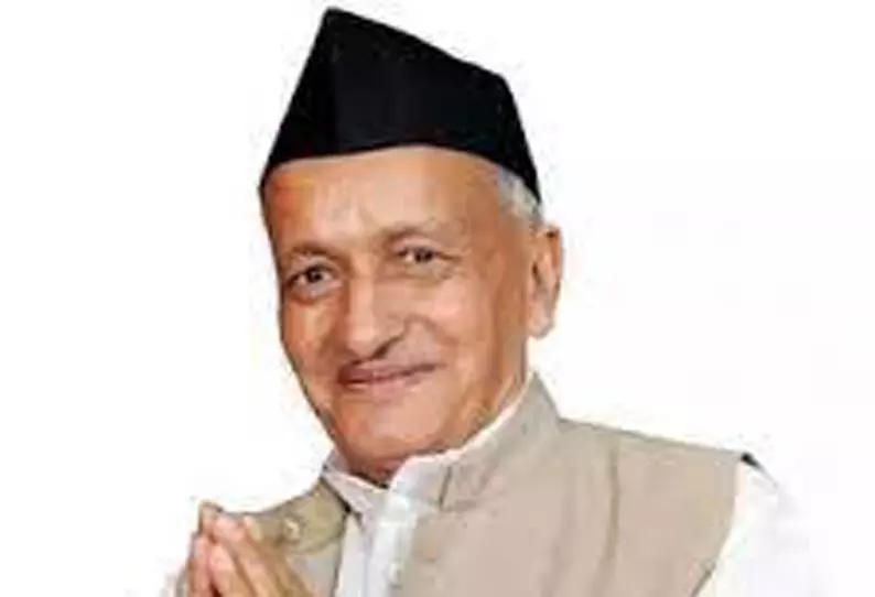 குஜராத், ராஜஸ்தான் மக்களை வெளியேற்றினால் மும்பை நாட்டின் நிதி தலைநகராக இருக்காது - கவர்னர் சர்ச்சை பேச்சுக்கு கடும் எதிர்ப்பு குஜராத், ராஜஸ்தான் மக்களை வெளியேற்றினால் மும்பை நாட்டின் நிதி தலைநகராக இருக்காது - கவர்னர் சர்ச்சை பேச்சுக்கு கடும் எதிர்ப்பு