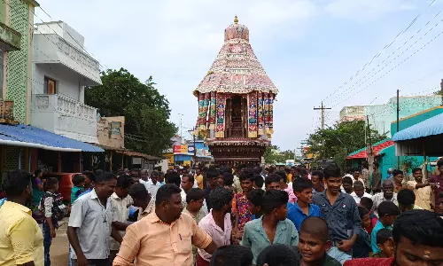 ஆடிப்பூர திருக்கல்யாண திருவிழா தேரோட்டம் ஆடிப்பூர திருக்கல்யாண திருவிழா தேரோட்டம்