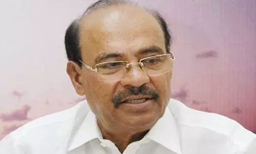 ஆண்டுக்கு ஒருமுறை மின்கட்டண உயர்வா? தமிழக மக்களை கசக்கிப் பிழியக் கூடாது- பா.ம.க. நிறுவனர் ராமதாஸ்