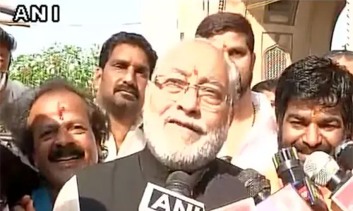 டெல்லியில் பிரதமர் மோடியின் சகோதரர் தர்ணா