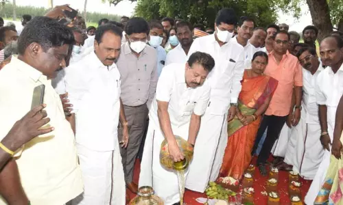 மலட்டாற்றின் குறுக்கே ரூ.10 கோடியில் உயர்மட்ட பாலங்கள்