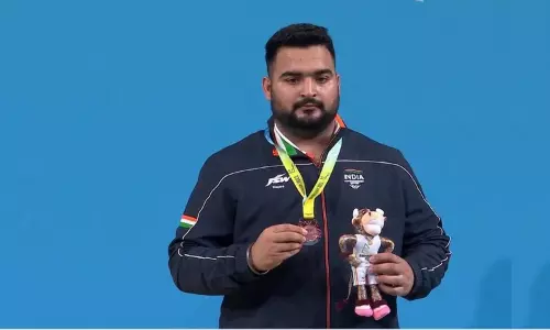 காமன்வெல்த்: பளுதூக்கும் போட்டியில் வெண்கலம் வென்ற லவ்ப்ரீத் சிங்கிற்கு பிரதமர் மோடி வாழ்த்து காமன்வெல்த்: பளுதூக்கும் போட்டியில் வெண்கலம் வென்ற லவ்ப்ரீத் சிங்கிற்கு பிரதமர் மோடி வாழ்த்து