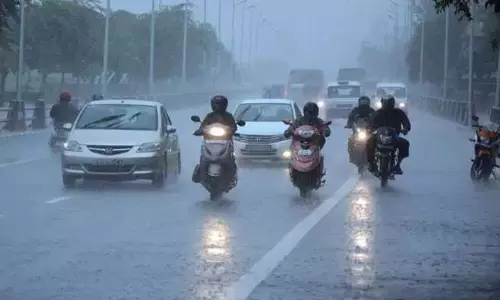 அதிகனமழை எச்சரிக்கை: 4 மாவட்டங்களில் தயார் நிலையில் பேரிடர் மீட்பு படை அதிகனமழை எச்சரிக்கை: 4 மாவட்டங்களில் தயார் நிலையில் பேரிடர் மீட்பு படை