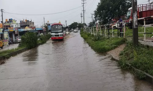 ஹலகூரில், கனமழைக்கு பொதுமக்கள் பாதிப்பு ஹலகூரில், கனமழைக்கு பொதுமக்கள் பாதிப்பு