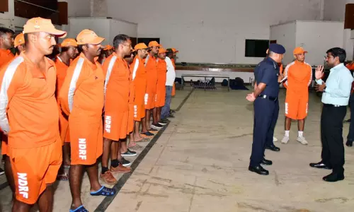 தேசிய பேரிடர் மீட்பு குழுவினர் திருச்சிக்கு வந்தனர் தேசிய பேரிடர் மீட்பு குழுவினர் திருச்சிக்கு வந்தனர்