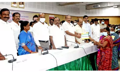 நகர்ப்புற வாழ்விட மேம்பாட்டு வாரியம் சார்பில்  தமிழகம் முழுவதும் 30 ஆயிரம் புதிய வீடுகள் கட்டப்படும்  அமைச்சர் தா.மோ. அன்பரசன் தகவல்