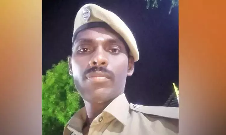 மனைவியை தாக்கி நகை பறிப்பு - போலீஸ்காரர் கனகராஜ் சிறையில் அடைப்பு மனைவியை தாக்கி நகை பறிப்பு - போலீஸ்காரர் கனகராஜ் சிறையில் அடைப்பு