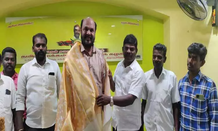 தமிழக மக்கள் முன்னேற்ற கழகத்தில் இணைந்தனர் தமிழக மக்கள் முன்னேற்ற கழகத்தில் இணைந்தனர்