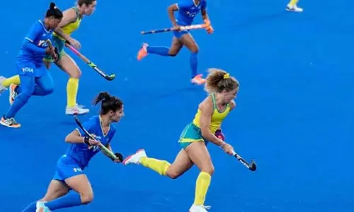 காமன்வெல்த் மகளிர் ஆக்கி - அரையிறுதியில் இந்திய அணி தோல்வி காமன்வெல்த் மகளிர் ஆக்கி - அரையிறுதியில் இந்திய அணி தோல்வி