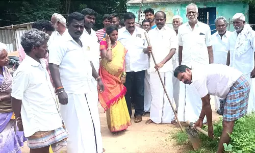 ரூ.11¾ லட்சத்தில் சிமெண்டு சாலை அமைக்கும் பணிகள் சு.ரவி எம்.எல்.ஏ. தொடங்கி வைத்தார்