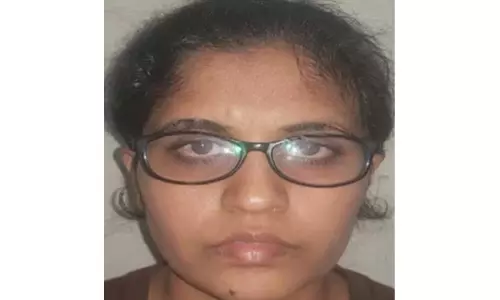 மகளை கவனிக்க முடியாவிட்டால் நானே வளர்த்திருப்பேன்; தந்தை கண்ணீர் மகளை கவனிக்க முடியாவிட்டால் நானே வளர்த்திருப்பேன்; தந்தை கண்ணீர்