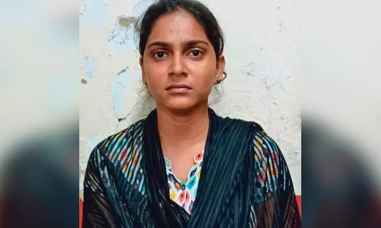 திருவல்லிக்கேணியில் கஞ்சா விற்ற இளம்பெண் கைது