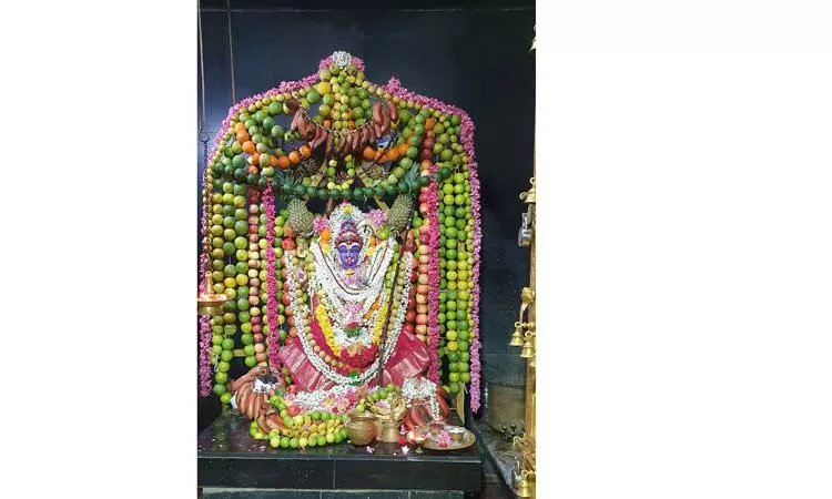 தட்சிண காளியம்மன் கோவிலில் சிறப்பு வழிபாடு தட்சிண காளியம்மன் கோவிலில் சிறப்பு வழிபாடு